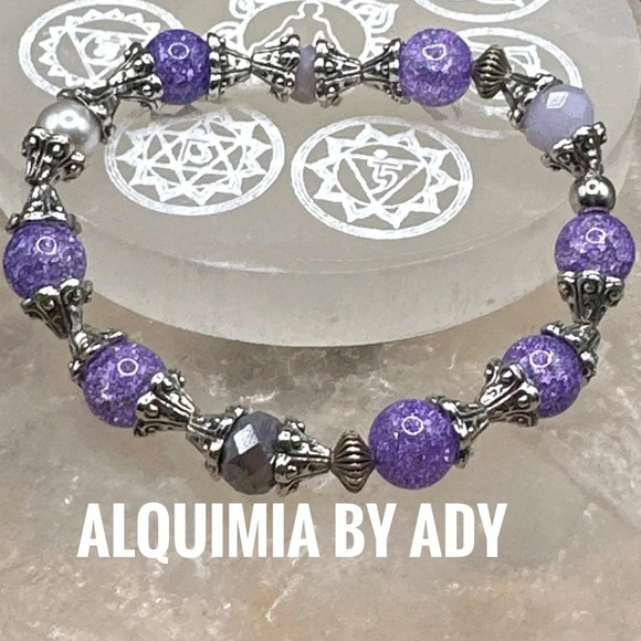 Crackled Quartz and Bali silver beaded bohemian statement bracelet - Picture 1 of 1